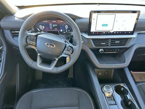 New 2026 Ford Explorer Tremor w/ Tremor Convenience Package image 13