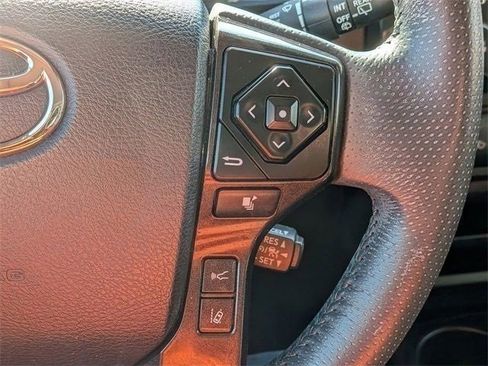 Used 2021 Toyota 4Runner Venture w/ Moonroof Package image 2