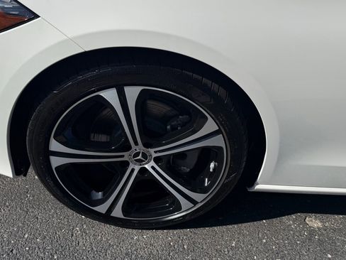 Used 2025 Mercedes-Benz C 300 Sedan image 17