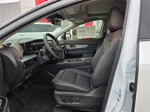 New 2026 Nissan Murano Platinum image 14