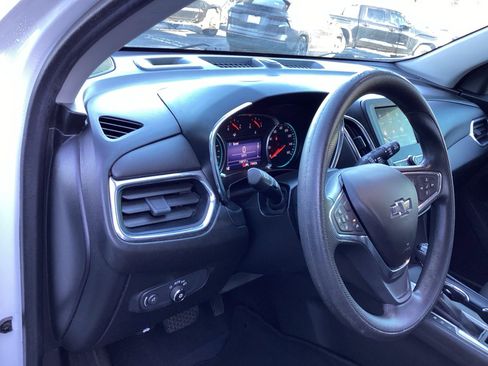 Used 2020 Chevrolet Equinox LT image 10