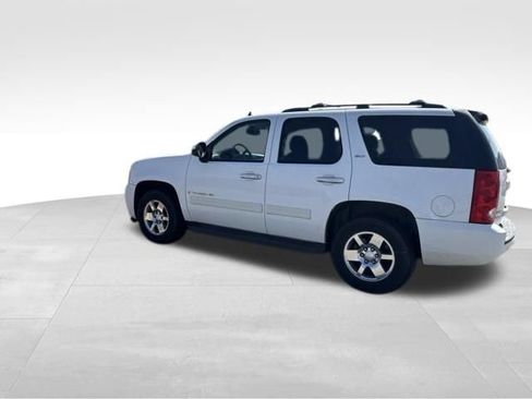 Used 2009 GMC Yukon SLT RWD image 3