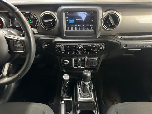 Used 2020 Jeep Wrangler Unlimited Sport S AWD/4WD image 22