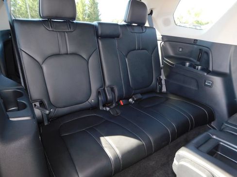 Used 2023 Honda Pilot Elite image 34