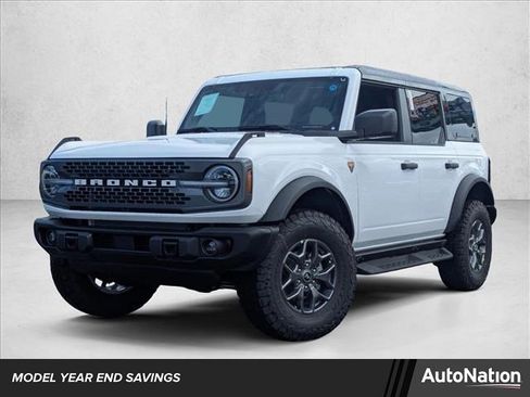 New 2025 Ford Bronco Badlands image 1