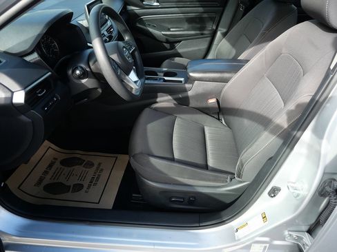 Used 2020 Nissan Altima 2.5 S image 10