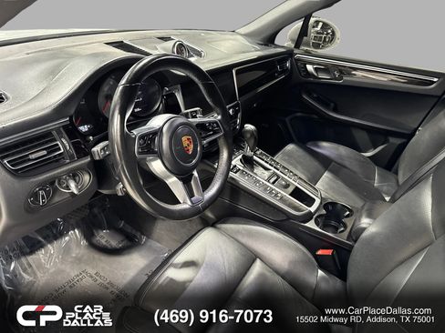 Used 2020 Porsche Macan S AWD/4WD image 17