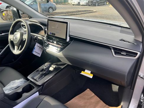 New 2026 Toyota Corolla Cross XLE image 16