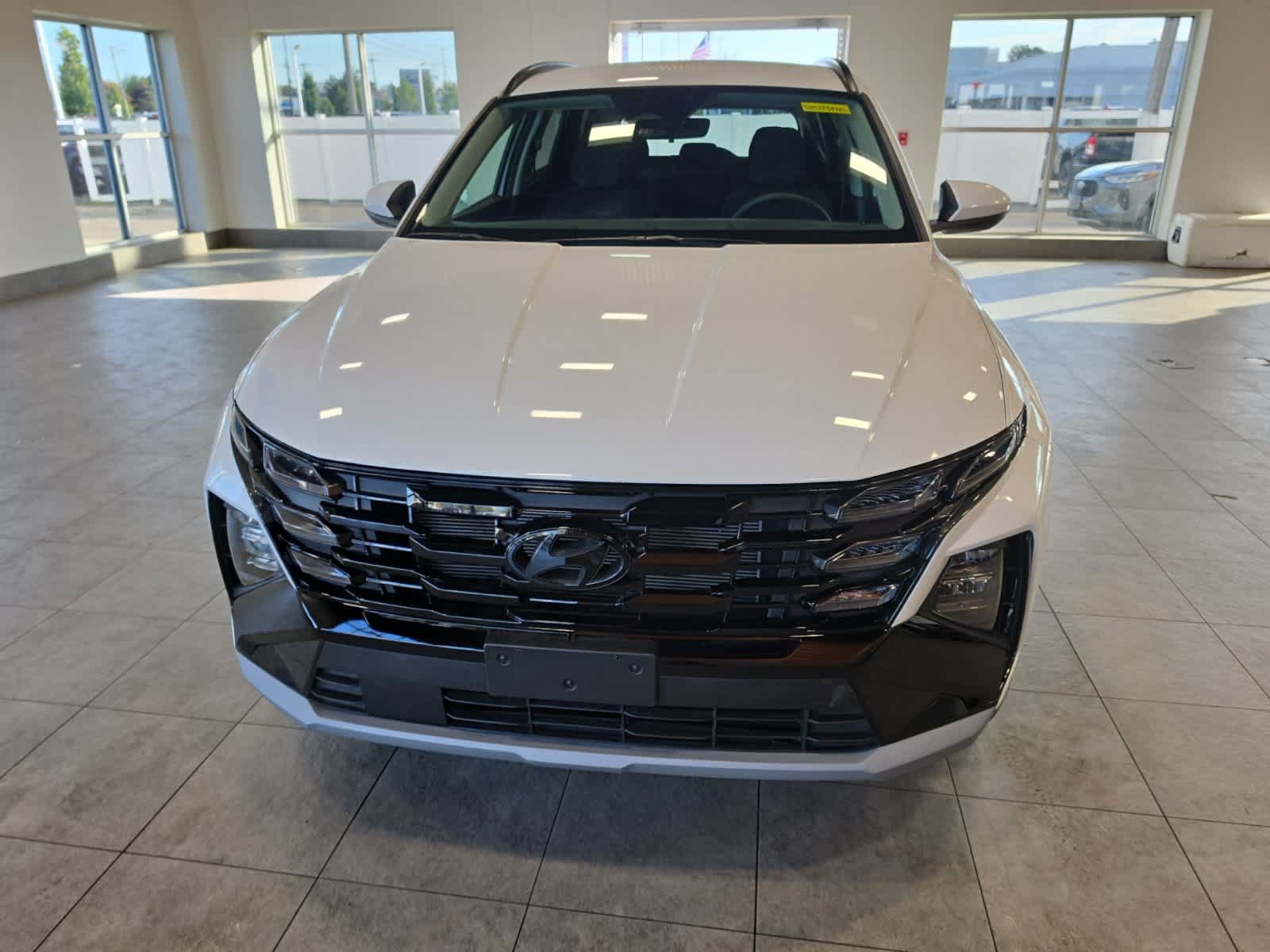 Used 2025 Hyundai Tucson SEL AWD/4WD image 2