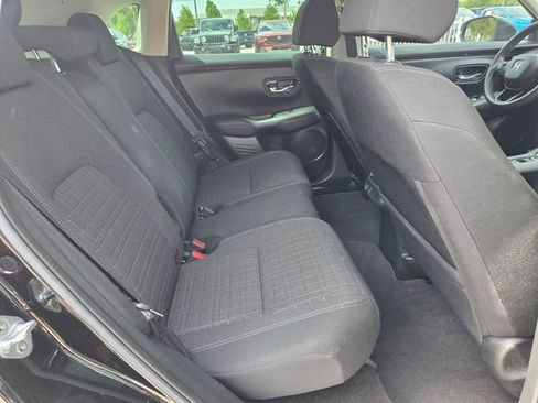 Used 2023 Honda HR-V LX image 13