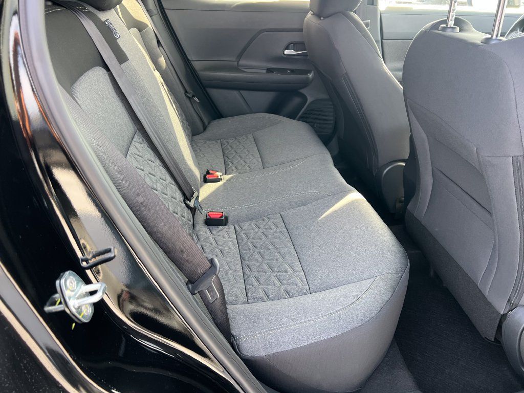 New 2027 Nissan Kicks SV w/ SV Premium Package AWD/4WD image 15