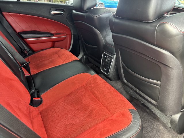 Used 2018 Dodge Charger R/T Scat Pack w/ Dynamics Package RWD image 13