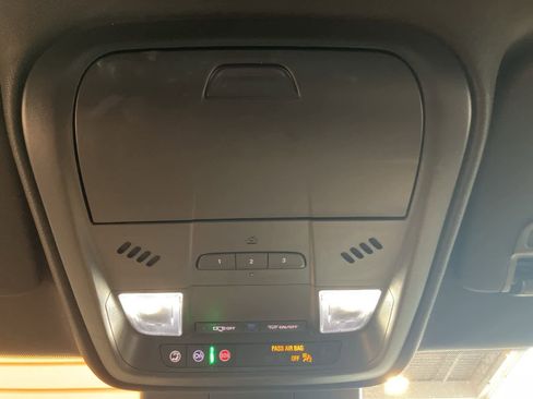 Used 2024 Cadillac XT4 Luxury image 20