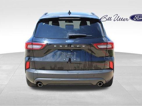 Used 2025 Ford Escape ST-Line FWD image 6