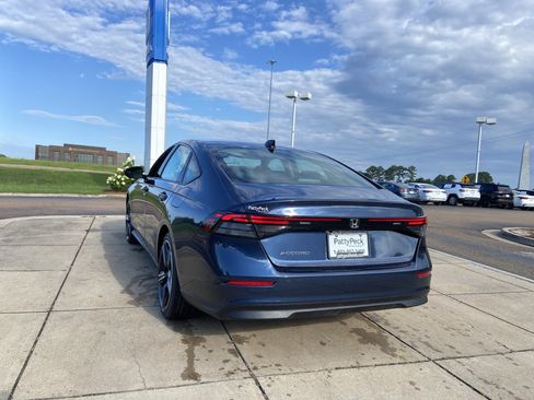 New 2026 Honda Accord SE image 8