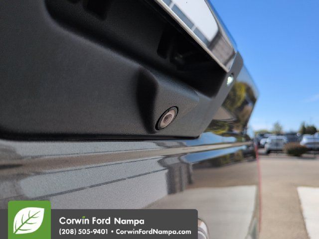 Used 2018 Ford F150 XLT w/ Equipment Group 302A Luxury AWD/4WD image 28