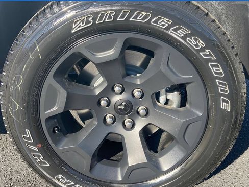 New 2026 RAM 1500 Big Horn AWD/4WD image 11