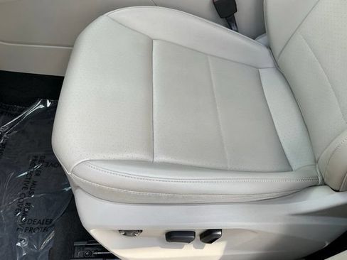 Used 2022 Volkswagen Atlas SE AWD/4WD image 15