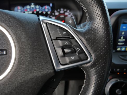 Used 2019 Chevrolet Camaro SS image 29