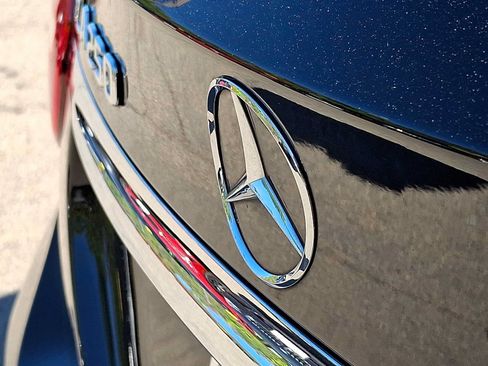 Used 2020 Mercedes-Benz GLA 250 image 29