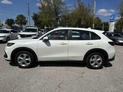 Used 2025 Honda HR-V LX image 3