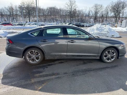 Used 2024 Honda Accord EX image 12