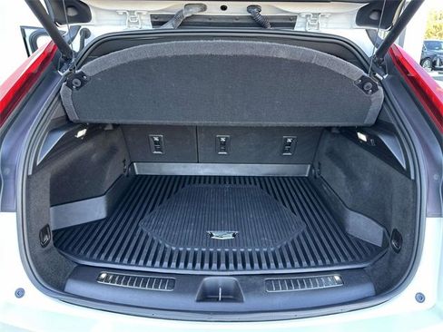 Certified 2022 Cadillac XT4 Premium Luxury w/ Enhanced Visibility Package image 78