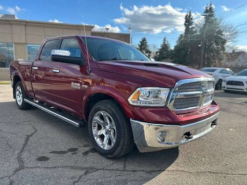 Used 2014 RAM 1500 Laramie image 3
