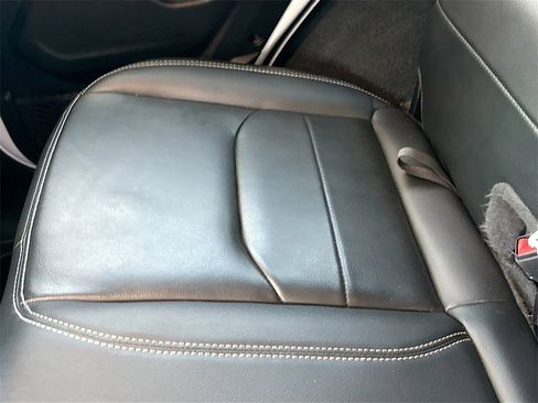 Used 2021 Jeep Wrangler Unlimited Sahara image 29