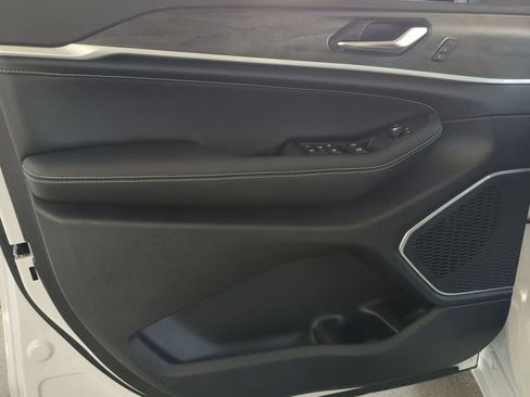 New 2026 Jeep Grand Cherokee Limited image 20