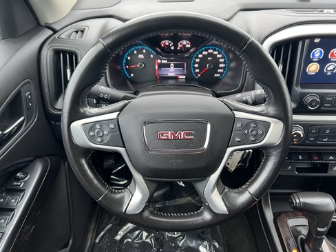 Used 2016 GMC Canyon SLT image 25