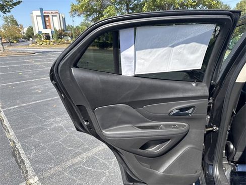 Used 2022 Buick Encore Preferred w/ Safety Package image 25