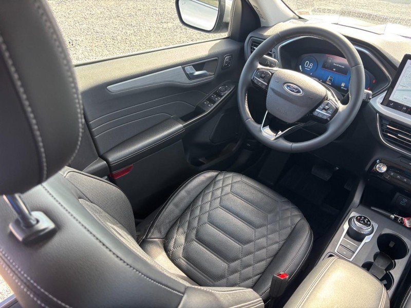 Used 2023 Ford Escape Platinum w/ Premium Technology Package AWD/4WD image 14