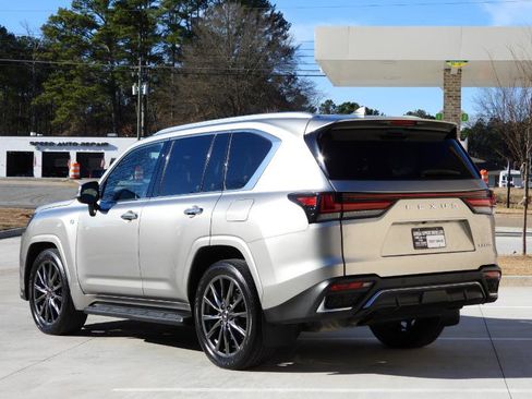Used 2023 Lexus LX 600 F Sport image 18