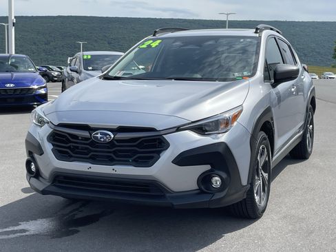Certified 2024 Subaru Crosstrek 2.0i Premium AWD/4WD image 8