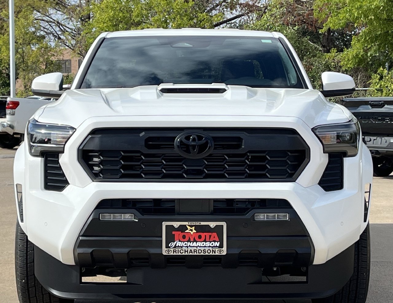 Used 2025 Toyota Tacoma TRD Sport w/ TRD Sport Upgrade Package RWD image 11