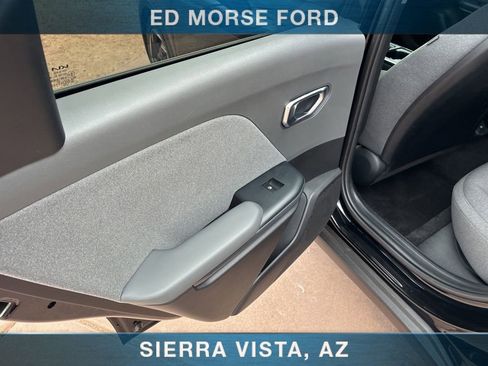Used 2025 Kia K4 EX FWD image 14