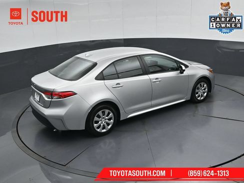 Used 2024 Toyota Corolla LE FWD image 44
