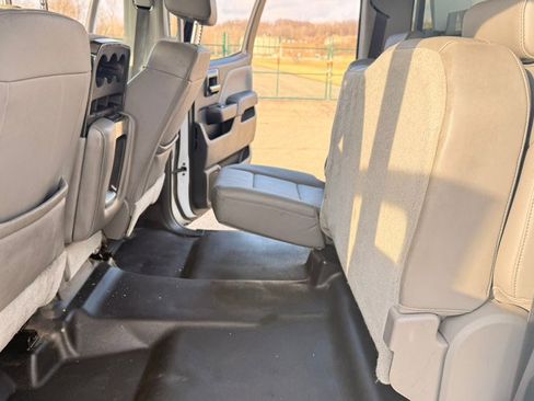 Used 2019 Chevrolet Silverado 2500 W/T w/ WT Convenience Package RWD image 33