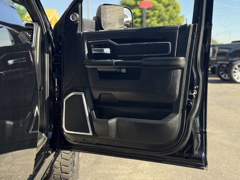 Used 2020 RAM 2500 Laramie AWD/4WD image 34