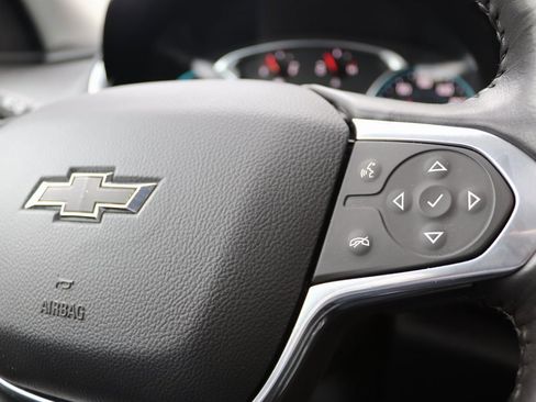 Used 2020 Chevrolet Traverse RS image 39