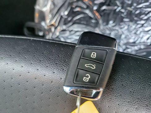Used 2020 Volkswagen Jetta SE FWD image 31