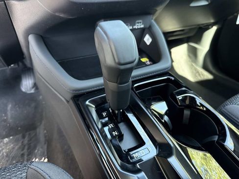 New 2026 Subaru Forester Premium AWD/4WD image 33