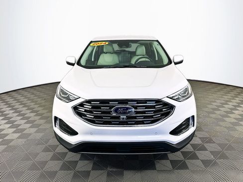 Used 2024 Ford Edge Titanium w/ Equipment Group 301A AWD/4WD image 4