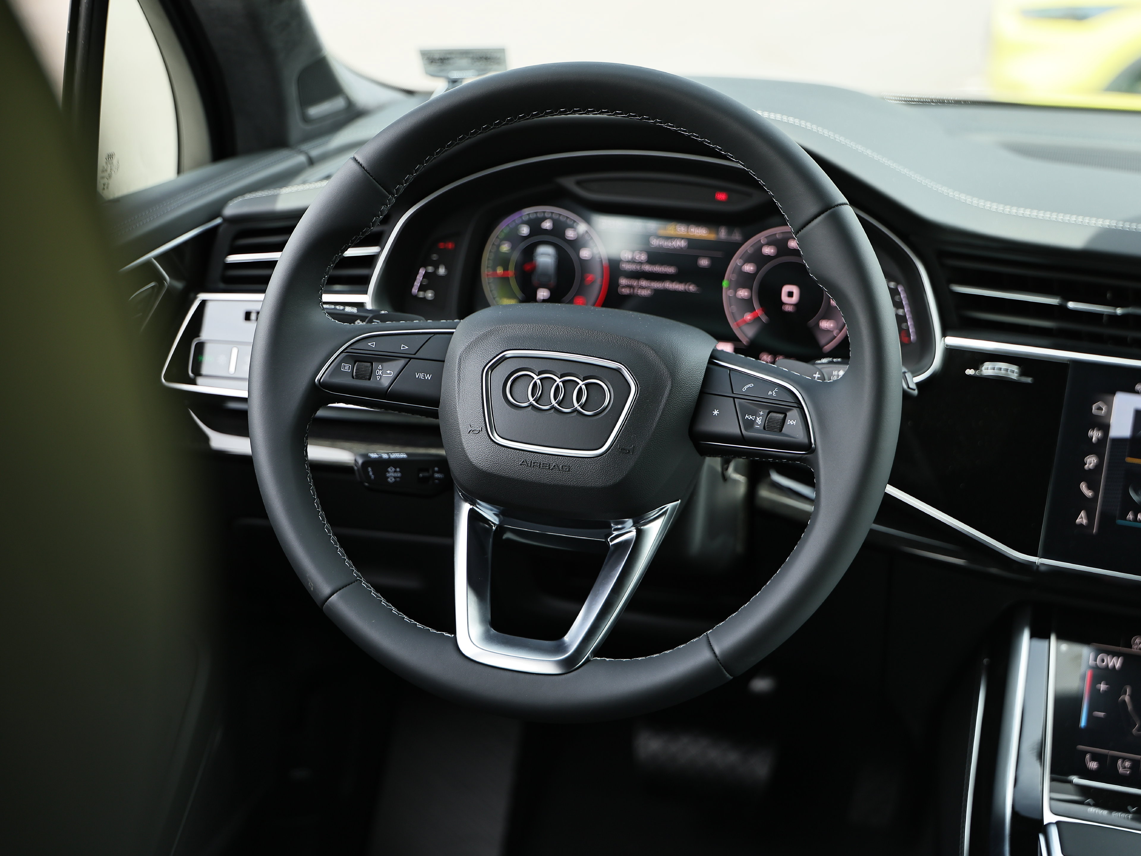 New 2026 Audi Q7 3.0T Prestige AWD/4WD image 29