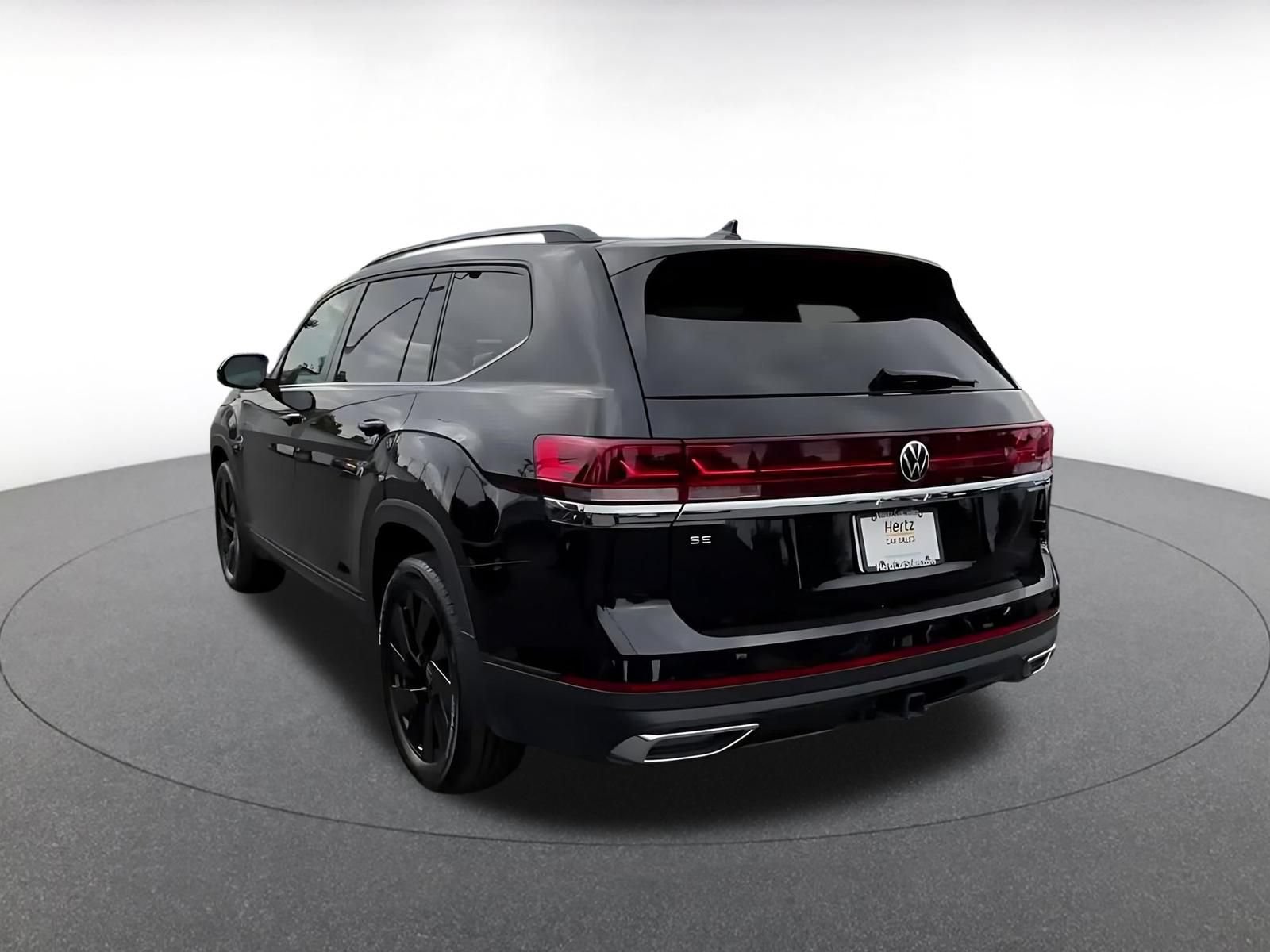 Used 2026 Volkswagen Atlas SE FWD image 10
