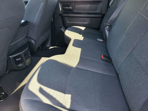 Used 2024 RAM 2500 Tradesman w/ Chrome Appearance Group image 28