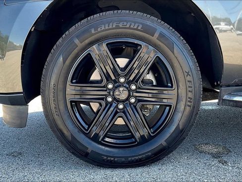 Used 2020 Ford Expedition XLT w/ Equipment Group 202A RWD image 29