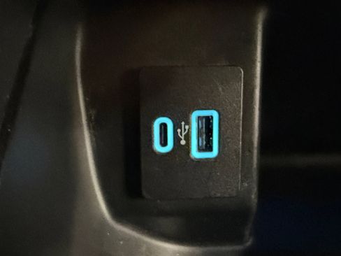 Used 2023 Ford F150 XLT w/ Equipment Group 302A High image 22