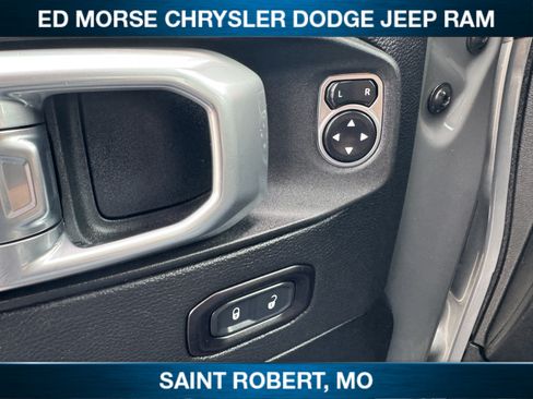 Used 2020 Jeep Gladiator Rubicon AWD/4WD image 18